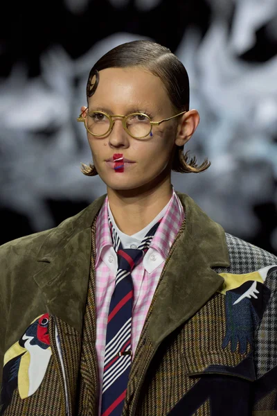 Look 142